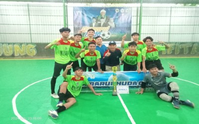 MANtaaaaap.... Tim Futsal MAN Lombok Barat Lagi-lagi Persembahkan Juara